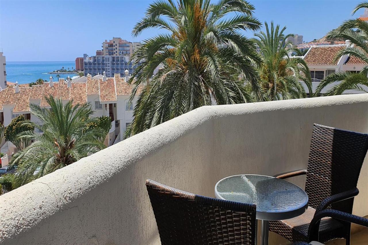 Benal Beach, Luxury Sea & Mountain View Beachside 1 Bedroom Apartment Benalmádena Esterno foto