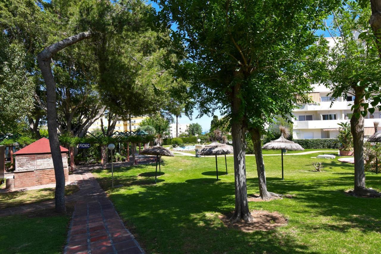 Benal Beach, Luxury Sea & Mountain View Beachside 1 Bedroom Apartment Benalmádena Esterno foto