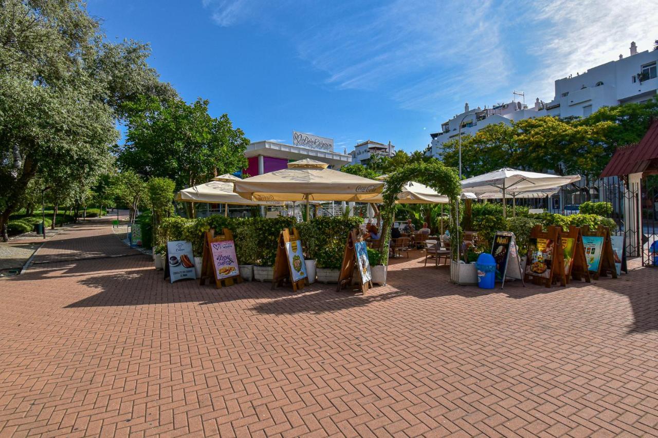 Benal Beach, Luxury Sea & Mountain View Beachside 1 Bedroom Apartment Benalmádena Esterno foto