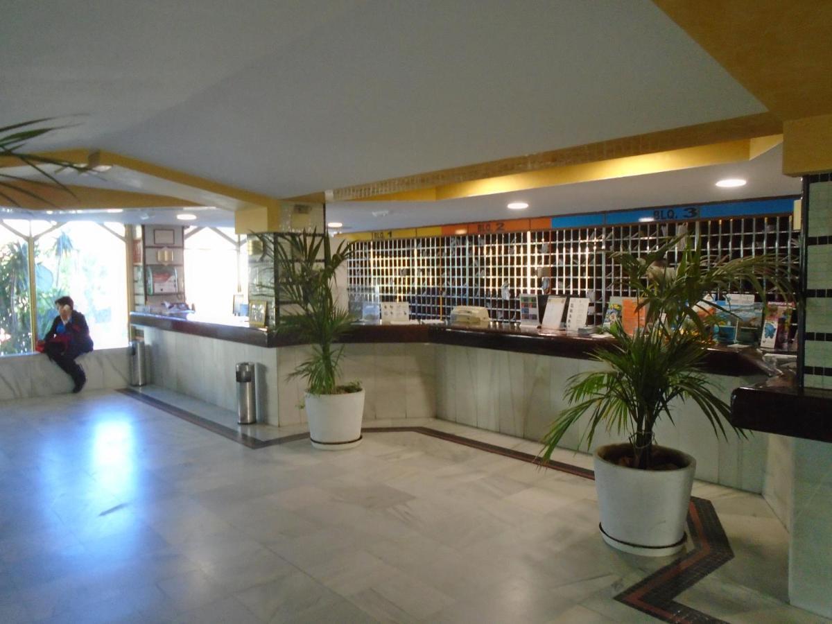 Benal Beach, Luxury Sea & Mountain View Beachside 1 Bedroom Apartment Benalmádena Esterno foto