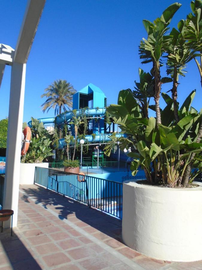 Benal Beach, Luxury Sea & Mountain View Beachside 1 Bedroom Apartment Benalmádena Esterno foto